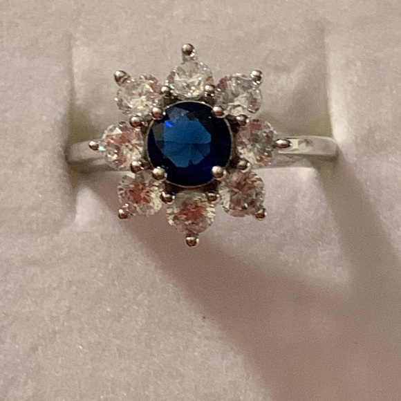 Brilliant Lab Created Sapphire & White Topaz Halo Dinner Ring Sterling Size 8 - Picture 6 of 11